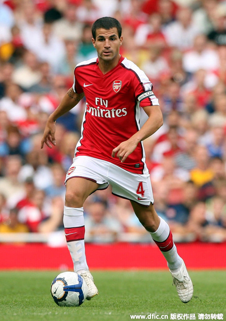 德乙半场：双方均破门乏术，艾禾斯堡暂0-0杜塞尔多夫（德乙半场战报：艾禾斯堡与杜塞尔多夫互交白卷，比分暂为0-0）