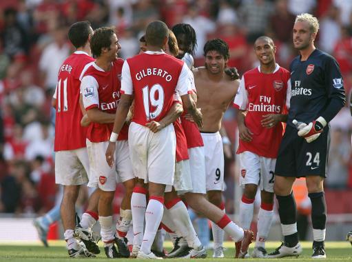 库库雷利亚：交手过最难对付边锋是登贝莱，最佳队友选梅西（库库雷利亚谈对手与队友：最难防登贝莱，最佳队友是梅西）