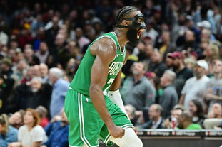 昂达夫首次德甲连场进球2+；对多特进6球生涯德甲单一对手最多（昂达夫德甲首次连场梅开二度；对多特已进6球为生涯最多）