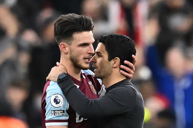 李璇：邵佳一内心坚定，对带国足可能承受的压力，应该有预期（李璇：邵佳一内心笃定，对执教国足的压力已有预期）