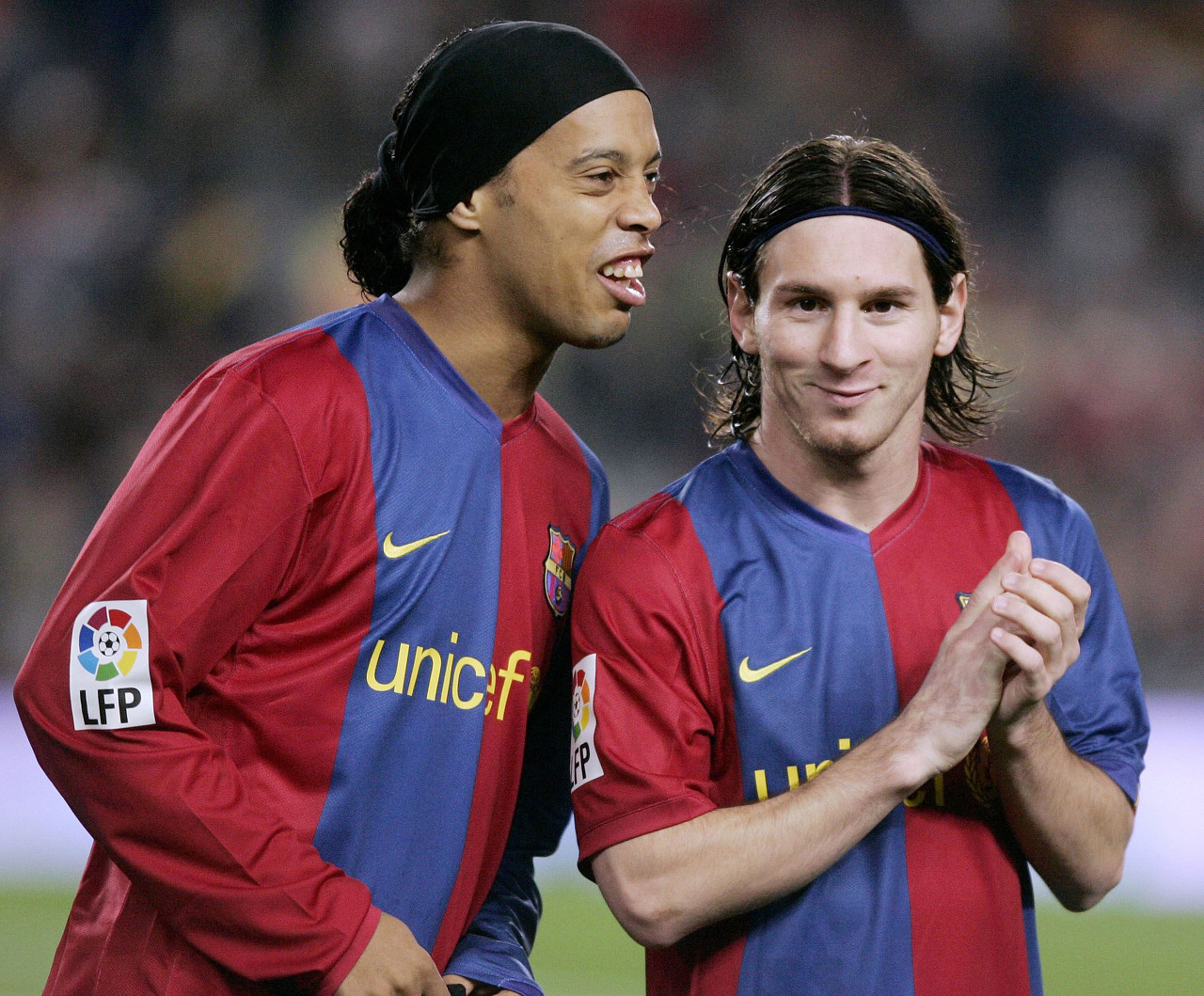 中国男篮关键时刻连丢3篮板，连续追分最后功亏一篑（关键时刻篮板三连失，中国男篮反扑到最后仍憾负）