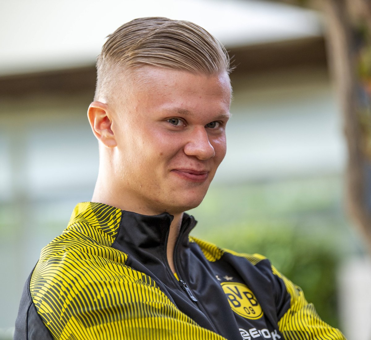 哈兰德：我对吕迪格一直很尊重；确实很想念贝林厄姆（哈兰德：始终尊重吕迪格，也真心想念贝林厄姆）