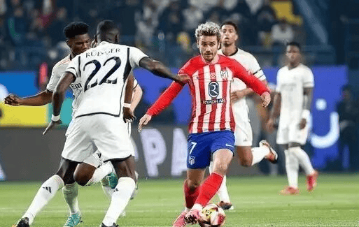 那个受伤倒地的瞬间让人揪心